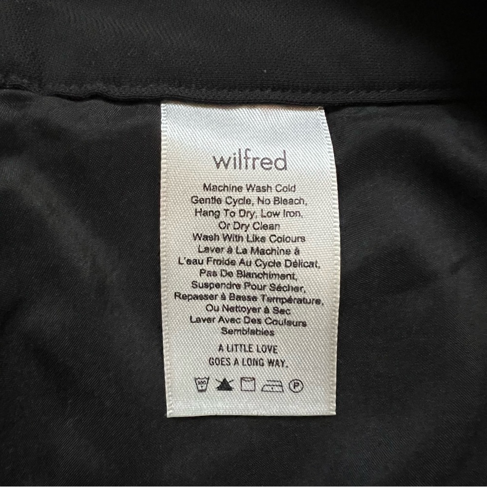 Aritzia Wilfred Black Scalloped Crepe Trousers Shorts - Sz 2 - Picture 8 of 13